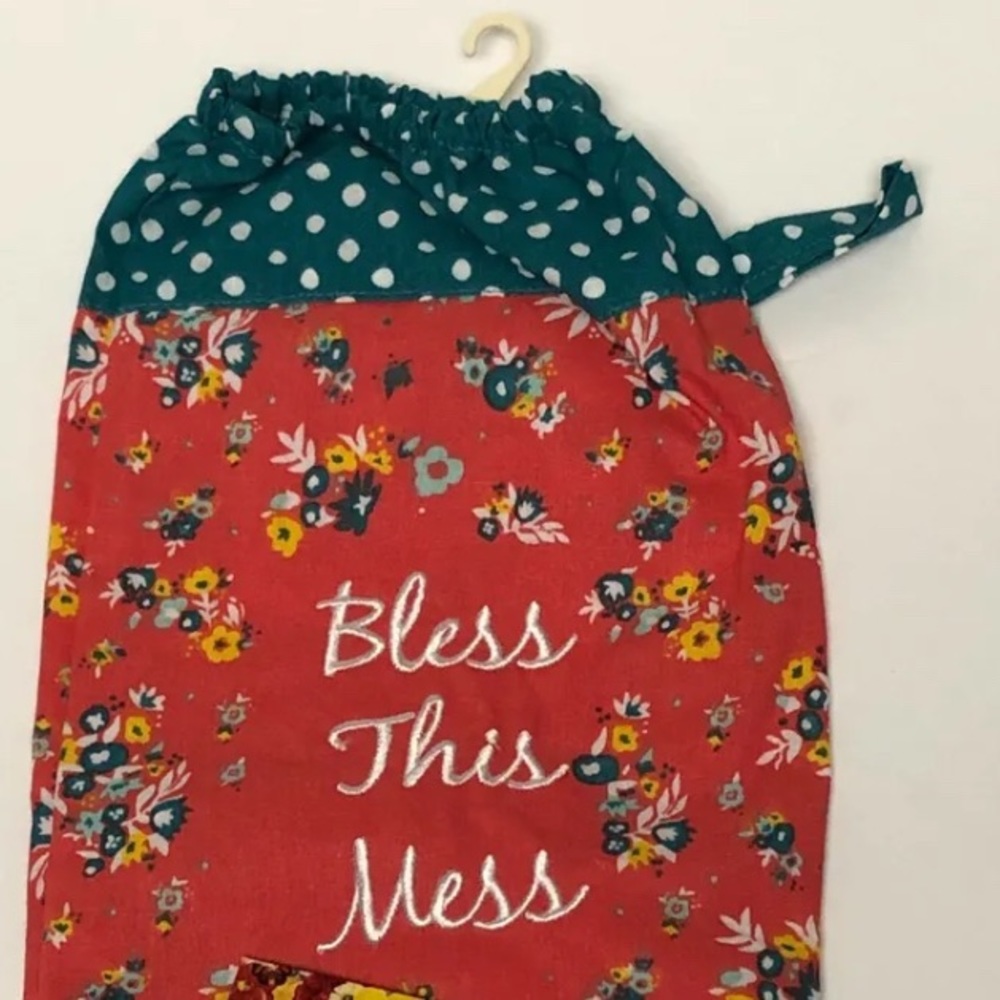 NWT Pioneer Woman Reusable bag holder